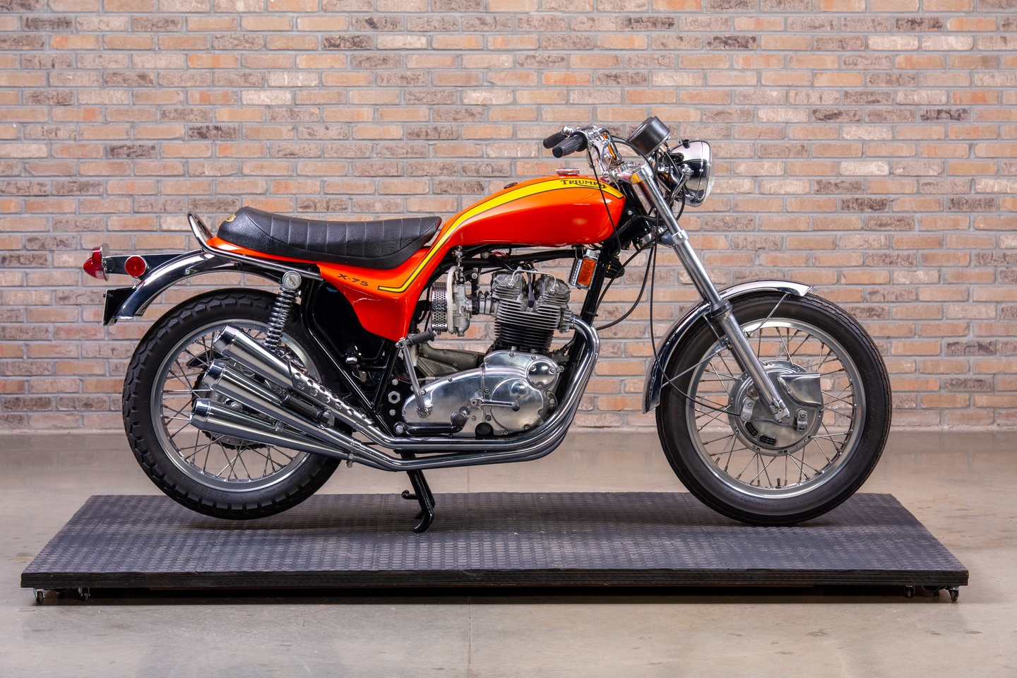 はなはなまろんカナダCoincident社製２wayスピーカTRIUMPH はなはなまろん様専用カナダCoincident社製2wayスピーカTRIUMPH